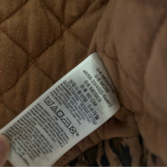 Baby Gap leopard print quilted jacket sz 0-6 months - Picture 5 of 5